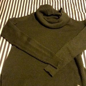Dark Green turtle neck sweater